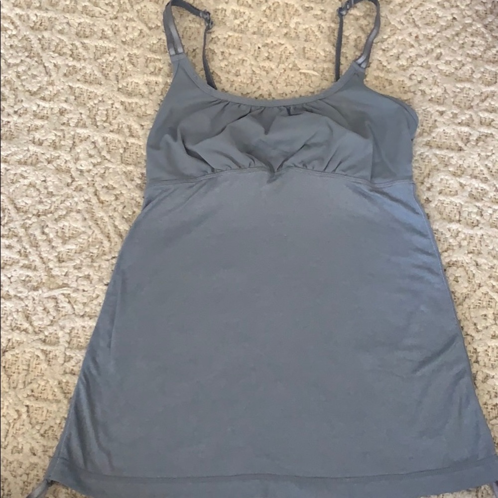 Lulu Lemon work out shirt